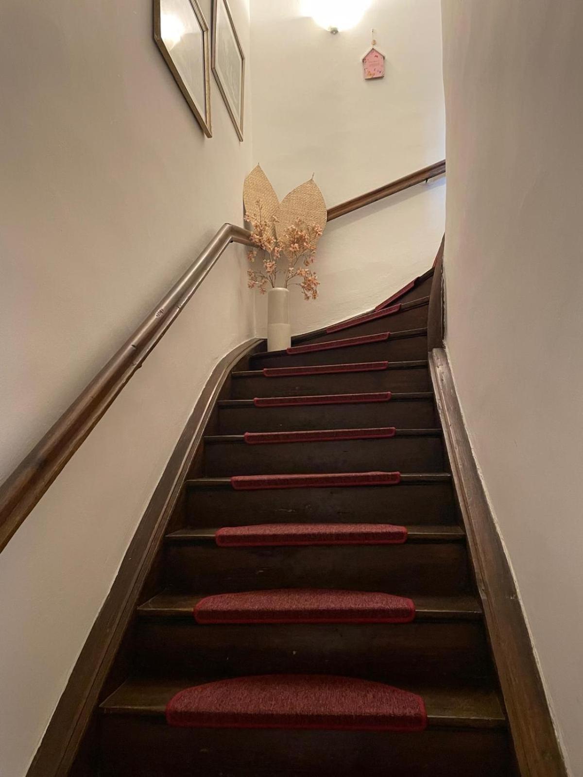 Il Castello Hotel Haiming Bagian luar foto